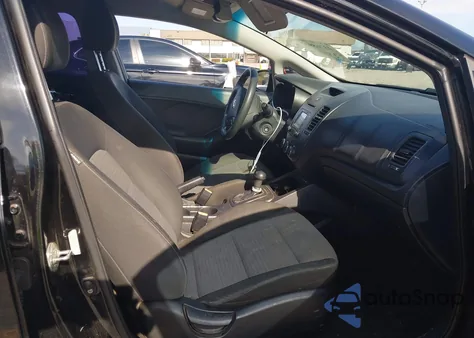 2016 Kia Forte Lx из США, поврежденный, VIN KNAFX4A69G5444262